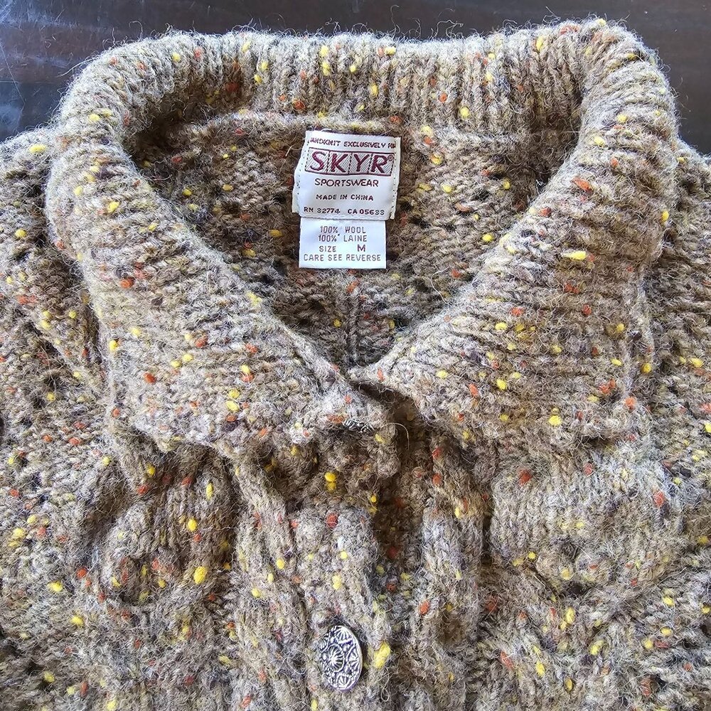 SKYR Wool Women's Sweater Cardigan many Textures Detail Button stitching size M - Picture 4 of 13